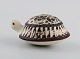 Lisa Larson for 
Gustavsberg. 
Turtle in 
glazed 
ceramics. 
1970's.
Measures: 8 x 
4 cm.
In ...