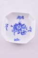 Royal Copenhagen
Blue flower braided Dish 8087