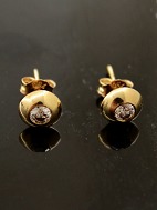 18ct. gold ear studs