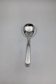Hans Hansen 
Arvesølv No 15 
Sterling Silver 
Marmelade 
Spoon. 
Measures 15cm 
/ 5.91 inch