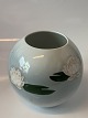 Vase
Bing and 
Grondahl
Tire no #6412
Height 14 cm
2. Sorting
Nice and well 
maintained 
condition