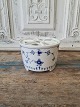 B&G Blue fluted 
tea heater 
No. 237, 
Factory first
Height 8 cm. 
Diameter 12 cm.