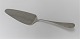 Michelsen. Ida. 
Cake server, 
large. Design: 
Ole Hagen. 
Sterling (925). 
Length 26 cm.