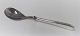 Michelsen. Ida. 
Serving spoon 
with steel. 
Design: Ole 
Hagen. Sterling 
(925). Length 
22 cm.