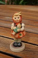 Goebel figurine 
or Hummel 
figurine No 
239/B 1967.
Girl singing 
with a doll
H 3.5 inches 
or 9cm