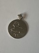 Pendant in SilverStamped 925Length 34.24 cm approxNice and well maintained condition
