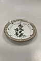 Royal 
Copenhagen 
Privatmalet 
Flora Danica 
Kagetallerken 
No 3552. 
Latinsk Navn: 
Anagallis ...