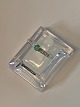 Ladies' ring 
with diamonds 
and emerald 14 
carat white 
gold
Stamped LUND 
585
Size ...