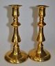 Pair of English 
candlesticks in 
brass, 19th 
century. Round 
foot with 
balustered 
stem. Height: 
20 ...