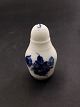 Royal 
Copenhagen Blå 
Blomst peber 
bøsse 10/8221 
1.sortering 
emne nr. 510628