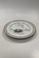Royal 
Copenhagen 
Privatmalet 
Flora Danica 
Fisketallerken 
No 3549. 
Måler 25,3cm / 
10 inch  ...