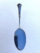 Hammered cake server in three-towered silver (830S) from Frigast silver. length 17.5 cm. Kind of ...