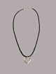 Heart with 
rubber chain
Georg jensen
Sterling 
silver
L: 49 cm
Henning Kobbel
