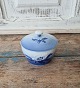 B&G Christmas 
rose small 
sugar bowl 
No. 94A, 
Factory second
Height 8 cm.