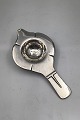 Hans Hansen Arvesolv No. 17 Silver Tea Strainer