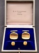 14 carat gold cufflinks and collar buttons from jewelers Herman Siersbøl Copenhagen item no. 515103