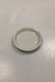 Bing and 
Grondahl 
Elegance, Creme 
Butter Dish No 
332
Measures 9,5 
cm / 3.74 inch.