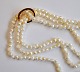 Freshwater pearls, 20th century, Nikita. L: 175 cm. With gold-plated lock.