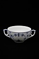 Royal Copenhagen Blue Fluted Plain Bouillon cup with handle...
1/2199.