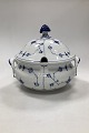 Bing and 
Grondahl Blue 
Traditional 
Plain Tureen
Measures 25 cm 
x 29 cm med 
håndtag (9.84 
inch x ...