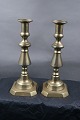 English pair of 
candlesticks of 
brass from 
about year 
1880. 
They are in a 
good used 
condition ...