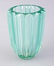 Pierre Gire 
(1901-1984), 
aka Pierre 
d'Avesn. Art 
Deco vase in 
light green art 
glass. ...