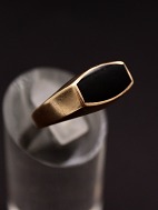 8 carat gold ring