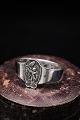 Large, old napkin ring in silver with fine decoration (Tommelise / Thumbelina) stamp (19.6 g.)