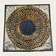 Lisa Larson, 
Gustavsberg, 
Relief, 
Sonnenblume, 
22cm / 22cm, 
Teil der Serie 
Unique, 
*Perfekter ...