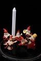 Little cute old 
biscuit gnomes 
with 
instruments...
15) H: 5.5cm. 
(Has a small 
chip on the 
foot) ...