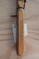 Nein, dies ist 
kein 
Elle-Mass-Stab, 
aber ein 
Massstab mit ½ 
Meter
Der Massstab 
ist von 1949 
...