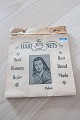 For die 
Samleren:
Haarnetz, von 
echtem Haar 
hergestellt
Diese alte 
Haarnetze sind 
von "Susi" ...