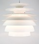 The white 
lacquered Kugle 
lamella lamp is 
a lamp with a 
spherical lamp 
body that is 
lacquered in 
...