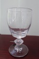 Antique and special Barrel Glass without 
decoration
About 1800
In a good condition
