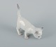 Bing and 
Grøndahl, 
kitten in 
porcelain.
Model number 
2507.
Mid 20th 
century.
The ...