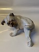 Bing & Grøndahl dog figure, English Bulldog.
Tire no #1992.
2. Sorting.
Length 17.0 cm.