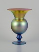 WMF, Tyskland. Vase i iriserende Myra kunstglas. 
1930