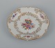 Meissen, Tyskland, antik håndmalet tallerken dekoreret med blomster, sommerfugl 
og guld.