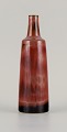 Carl Harry 
Ståhlane 
(1920-1990) for 
Rörstrand, 
ceramic vase in 
red glaze.
Approx. ...