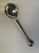 Evald Nielsen 
#Nr3 Serving 
spoon
Stamped 830 
Evald Nielsen
Length Approx. 
23.7 cm
Nice and ...