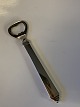 Opener #Pyramid 
Georg Jensen 
Silver
Length 16.3 cm 
approx
Nice and well 
maintained 
condition