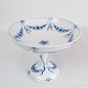Empire set, 
designed by 
Harriet 
Mathilde Bing, 
decorated 
flower garlands 
by bing and 
grøndahl ...
