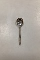 Kongelys 
Frigast/Gense 
silver plate 
Marmalade 
Spoon. Measures 
13,2 cm / 5.19 
in.
