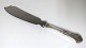 Rosenholm. 
Silver cutlery 
(830). Cake 
knife. Length 
26.5 cm.