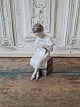 B&G Figure - 
Grethe knitting 

No. 1656, 
Factory second
Height 17 cm. 
Design: 
Ingeborg ...