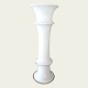 Holmegaard, 
Slim MB vase, 
Opal white, 
26.5 cm high, 9 
cm in diameter, 
Design Michael 
Bang ...