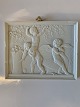 Bing and Grøndahl #bisquit plate
Has Bertel Thorvaldsen scored:
Cupid with swan and boy
Smaller production crack
Measures 15*12 cm