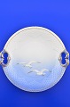 Seagull, Bing & 
Grondahl 
porcelain. B&G 
Seagull with 
gold. Cake dish 
no. 101. 
Diameter 26 
cms. ...