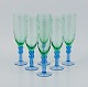 Skandinavisk glaskunstner, et sæt på seks mundblæste champagneglas i grønt og 
blåt glas.