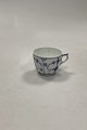 Bing and 
Grondahl Blue 
Tradtional / 
Blue Fluted 
Kaffekop No 102
Measures 7,5cm 
x 5,8cm ( 2.95 
...